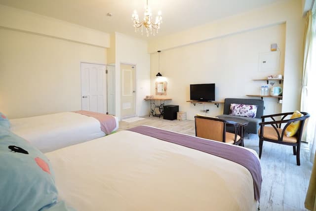 Elite Quadruple Room, 1 Bedroom, Valley View