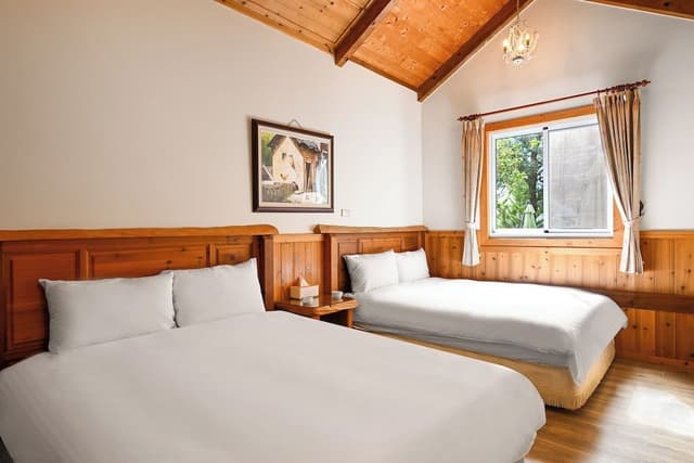 Family Mountain View Room