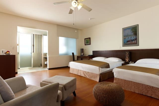 Family Suite (No Pets Allowed)