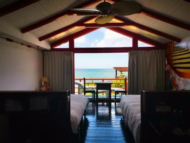 Chalet, Ocean View