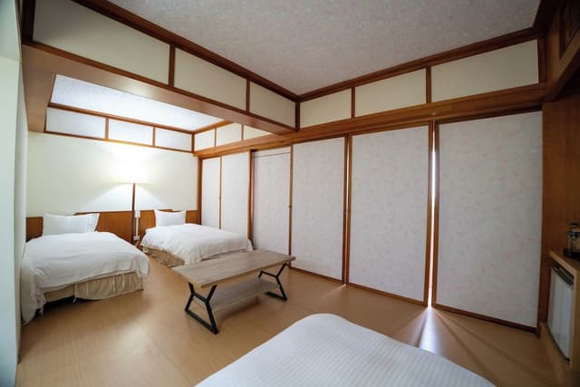 Comfort Triple Room