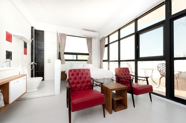 Double Room
