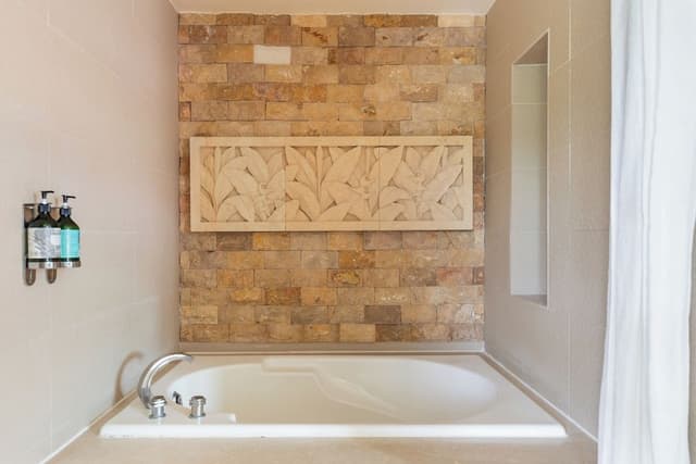 Deluxe Double Room with Bathtub