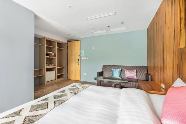 Quadruple Room with Mountain View