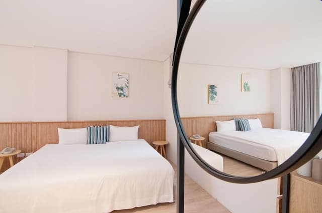Deluxe Quadruple Room