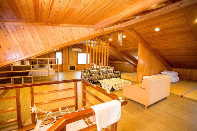 Family Room (10 people)