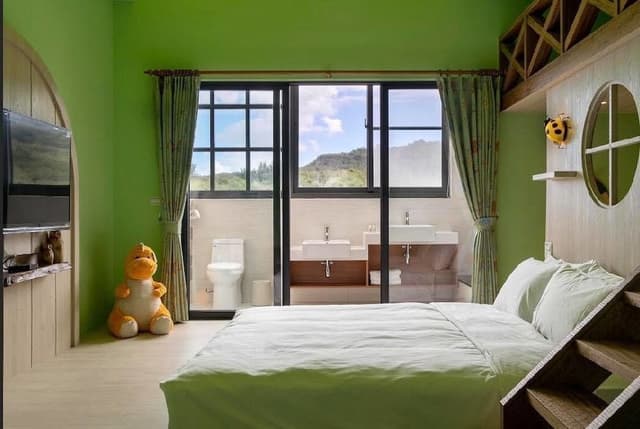 Family Room, Non Smoking, Mountain View