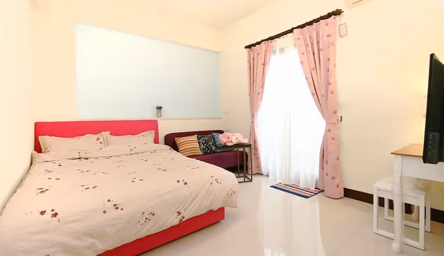 Standard Double Room (301)