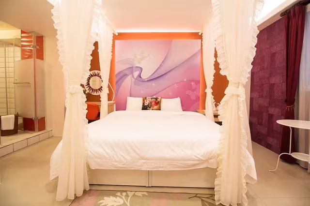 Romantic Double Room