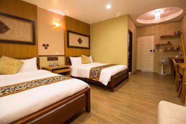 Classic Quadruple Room