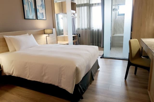 Business Single Room, 1 Twin Bed, Balcony, Tower