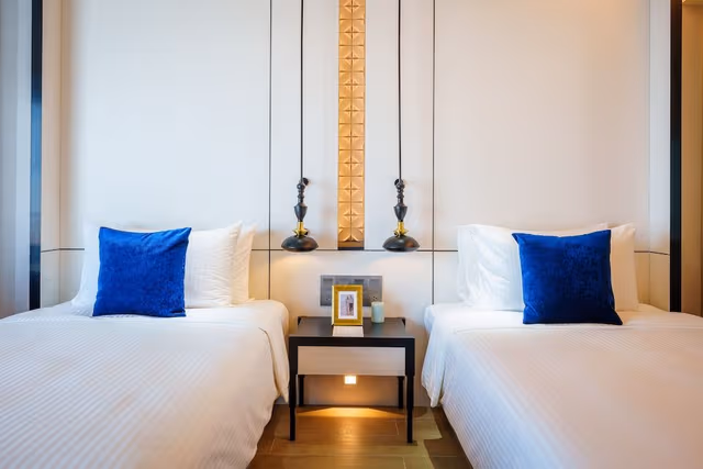 Standard Twin Room