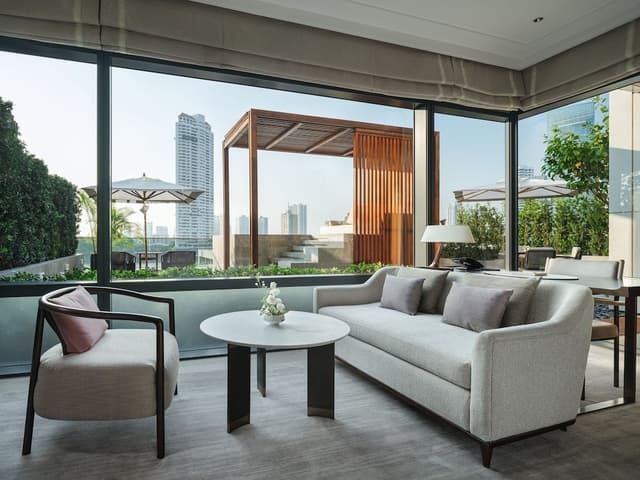 Room, 1 King Bed (Verandah)