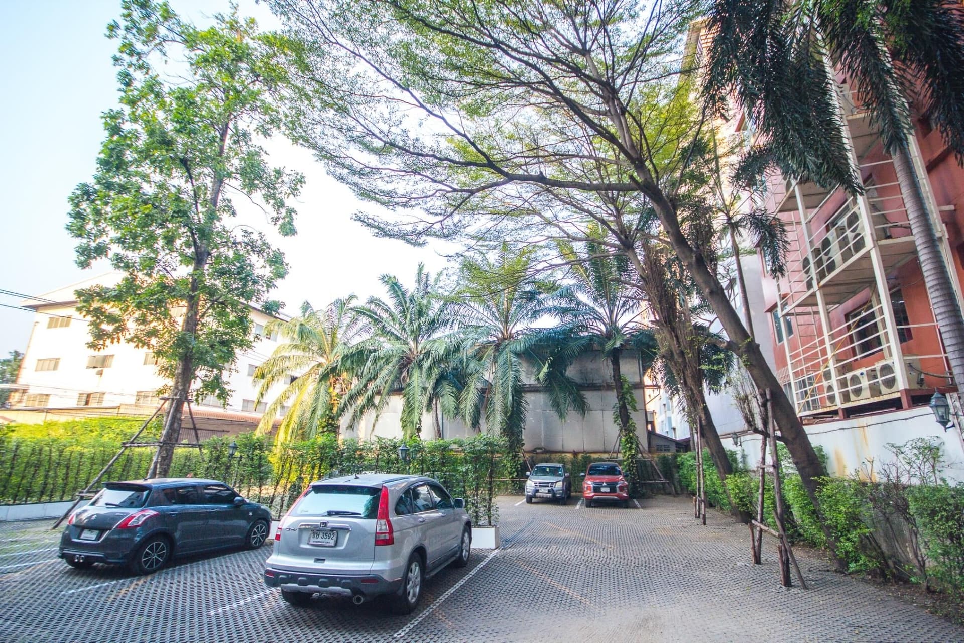 โรแมนซ์ โฮเทล บางนา