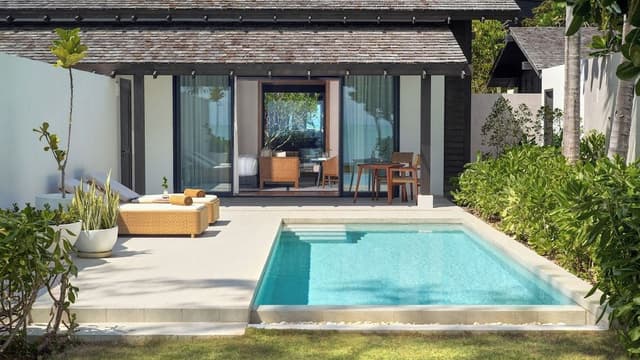 Villa, 1 King Bed, Oceanfront (Pool)