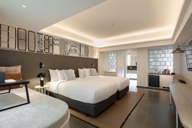 Deluxe Twin Room
