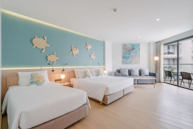 Family Room, Pool View