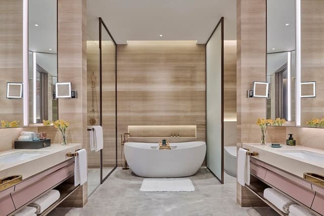 Royal Suite