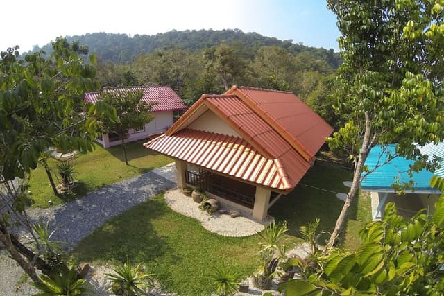 1 Bedroom Bungalow