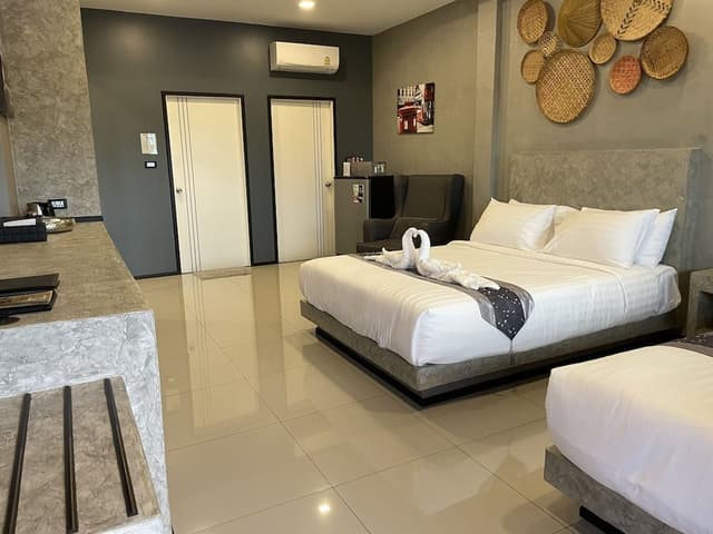Deluxe Triple Room