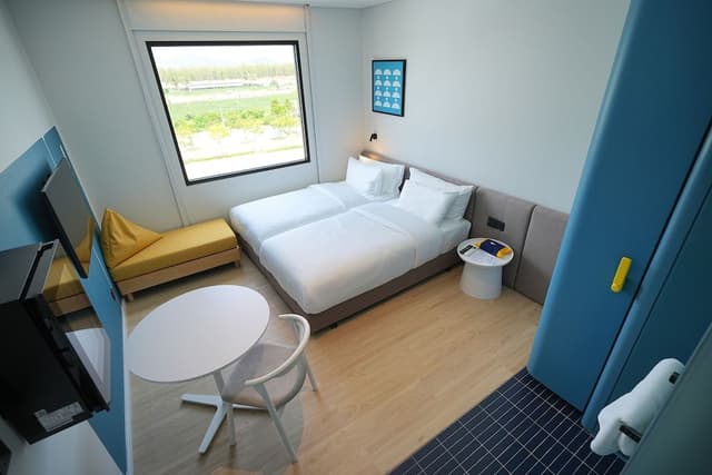Business Twin Room
