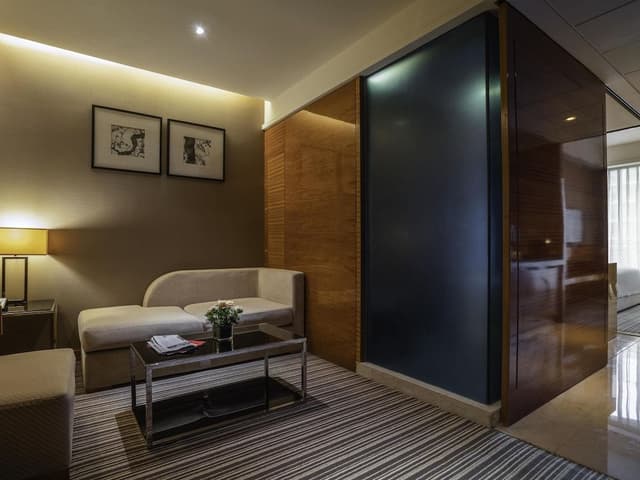 Deluxe Room, 1 King Bed, Balcony