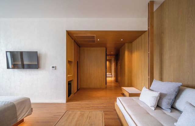 Deluxe Connecting Room Pool View