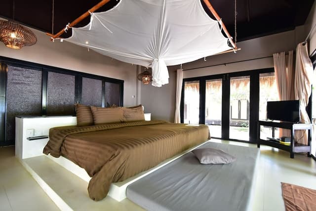 Villa, 1 King Bed, Beach View (Siri)