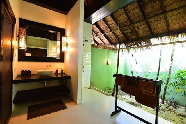 Villa, 1 King Bed, Beach View (Siri)