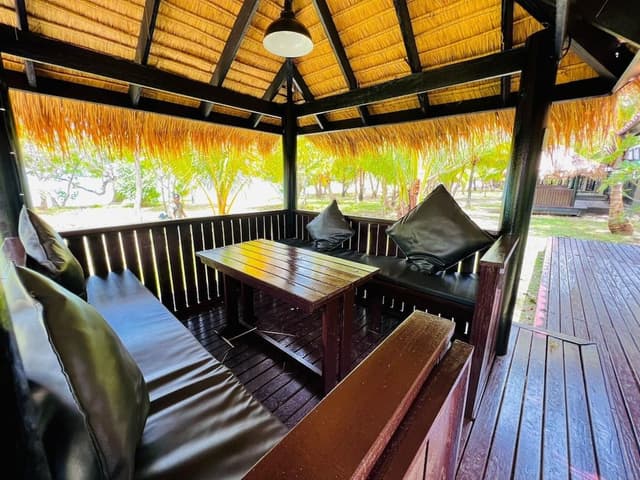 Villa, 1 King Bed, Beach View (Siri)