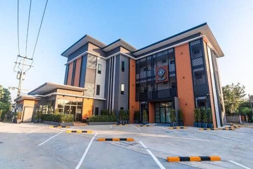 โรงแรมคอร์เนอร์ แกรนด์ โรงแรมคอร์เนอร์ แกรนด์