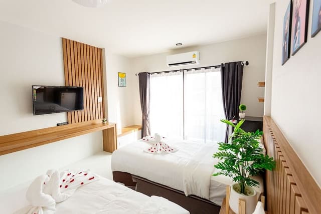 Superior Twin Room