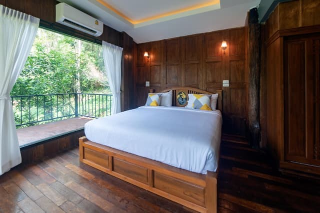 Executive Triple Room
