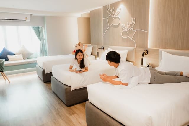 Triple Bed with Shower