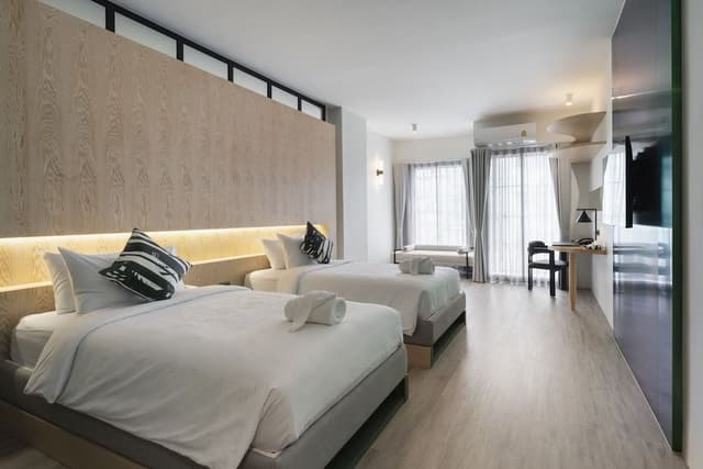 Deluxe Double or Twin Room