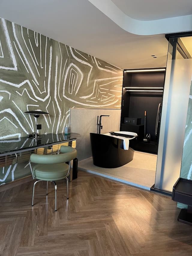 Junior Suite