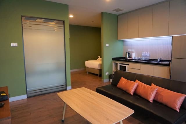 Deluxe Suite, 2 Bedrooms, Non Smoking, Bathtub