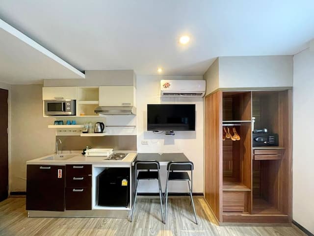 Deluxe Room Twin Beds