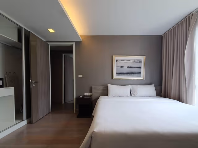 2 Bedroom