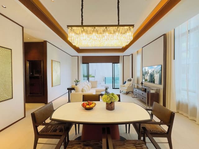 SILQ Penthouse (With Plunge Pool)