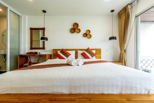 2 Bedroom Suite