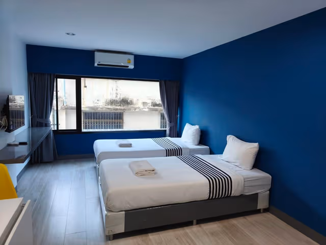 Standard Twin - 2 Single Beds