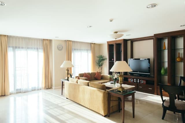 Suite, 4 Bedrooms