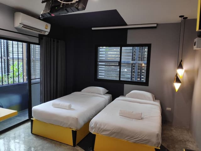 Deluxe Twin Room