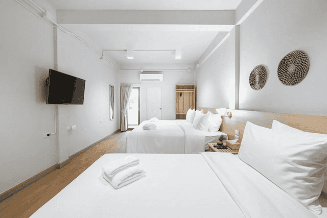 Triple Room