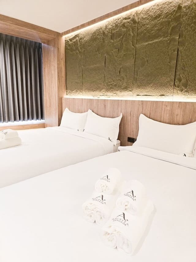 Deluxe Quadruple Room