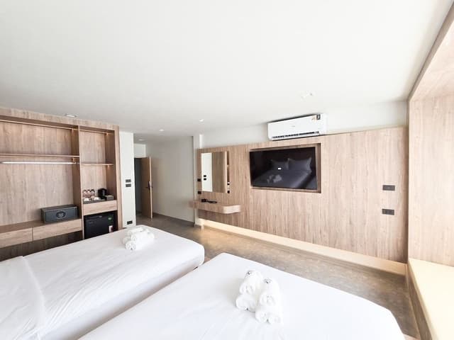Deluxe Quadruple Room