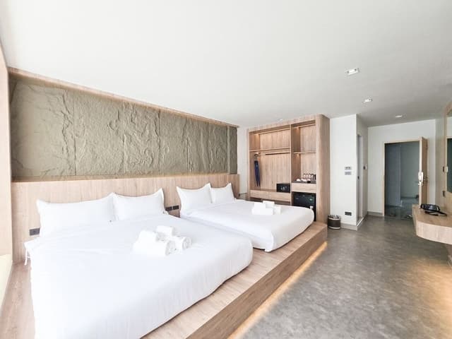 Deluxe Quadruple Room