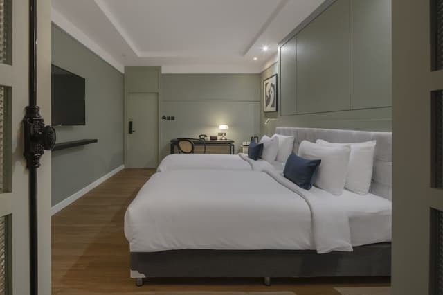 Standard Twin Room
