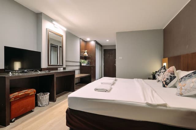 Deluxe Triple Room